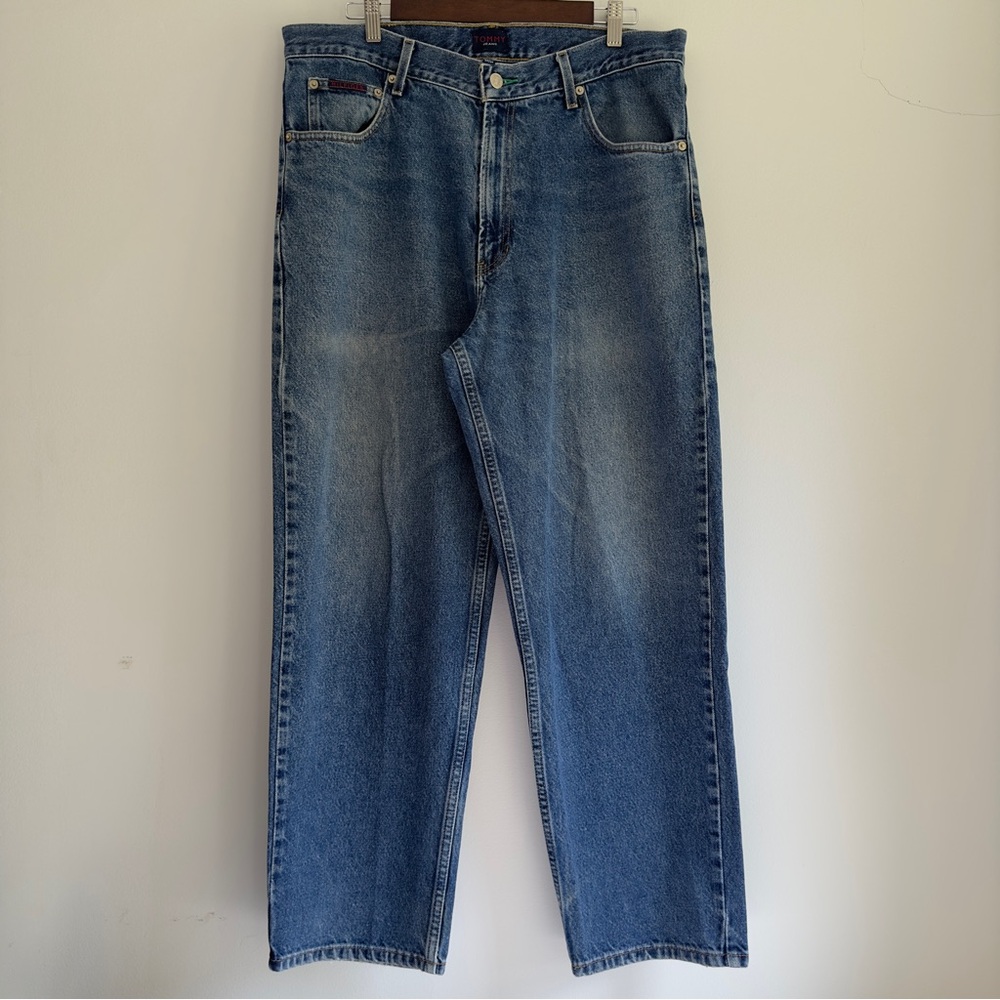 Vintage 90’s Medium Was Relaxed Fit 100% Cotton Tommy Jeans